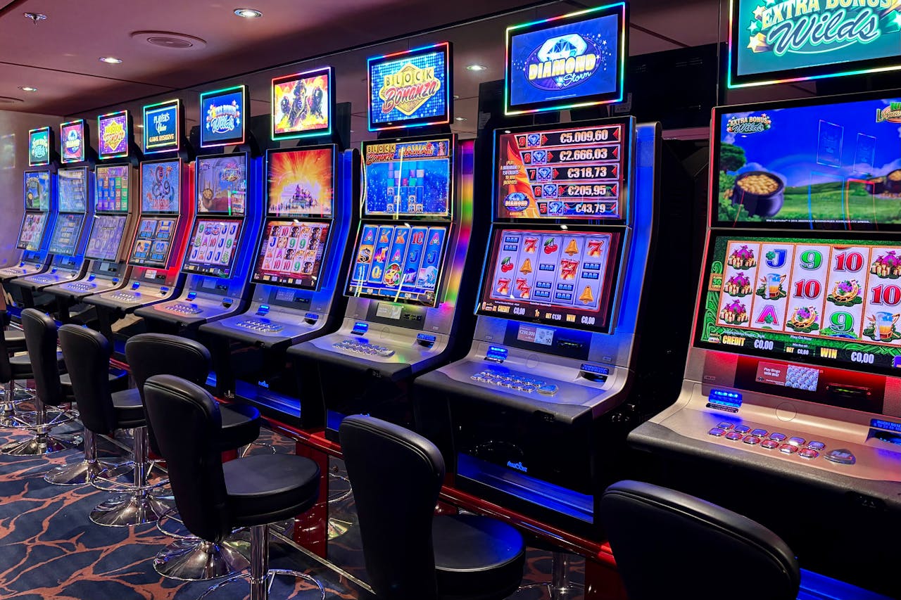 Top 10 Slot Strategies and Tips for Better Wins