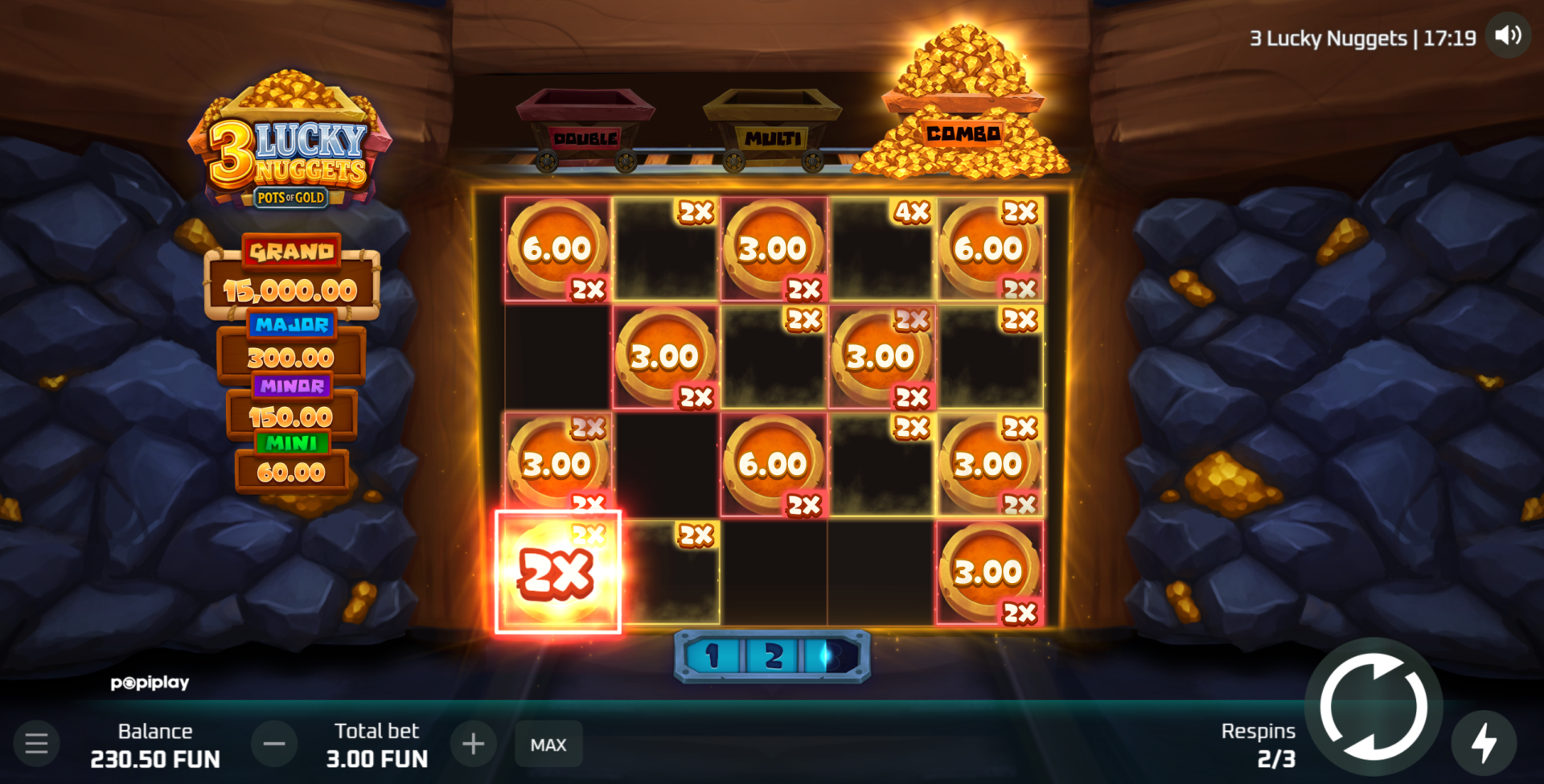 3 Lucky Nuggets Combo Respin Feature - combines Double and Multi mechanics
