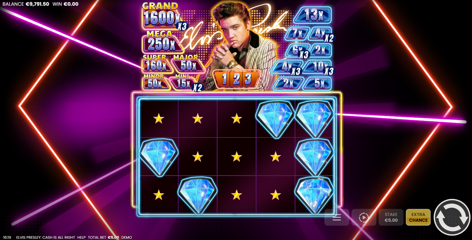 Elvis Presley: Cash is All Right Hold and Win bonus feature with Diamond symbols