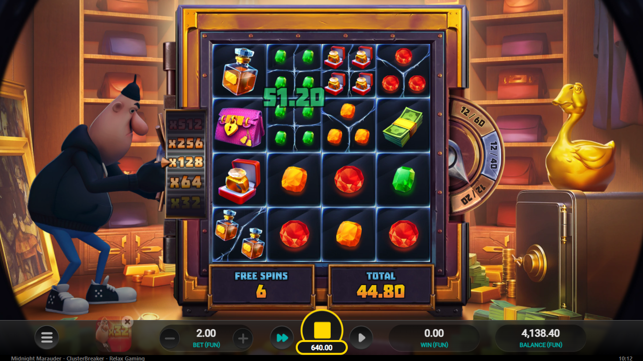 Midnight Marauder ClusterBreaker Smash N Grab Free Spins bonus round