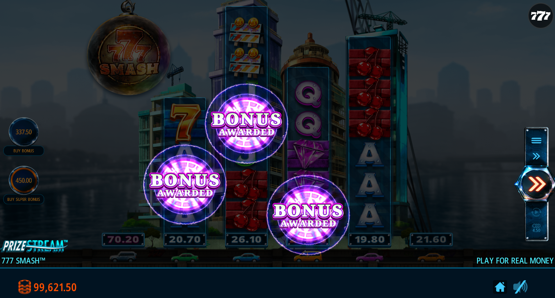 777 Smash three scatter symbols triggering the bonus round