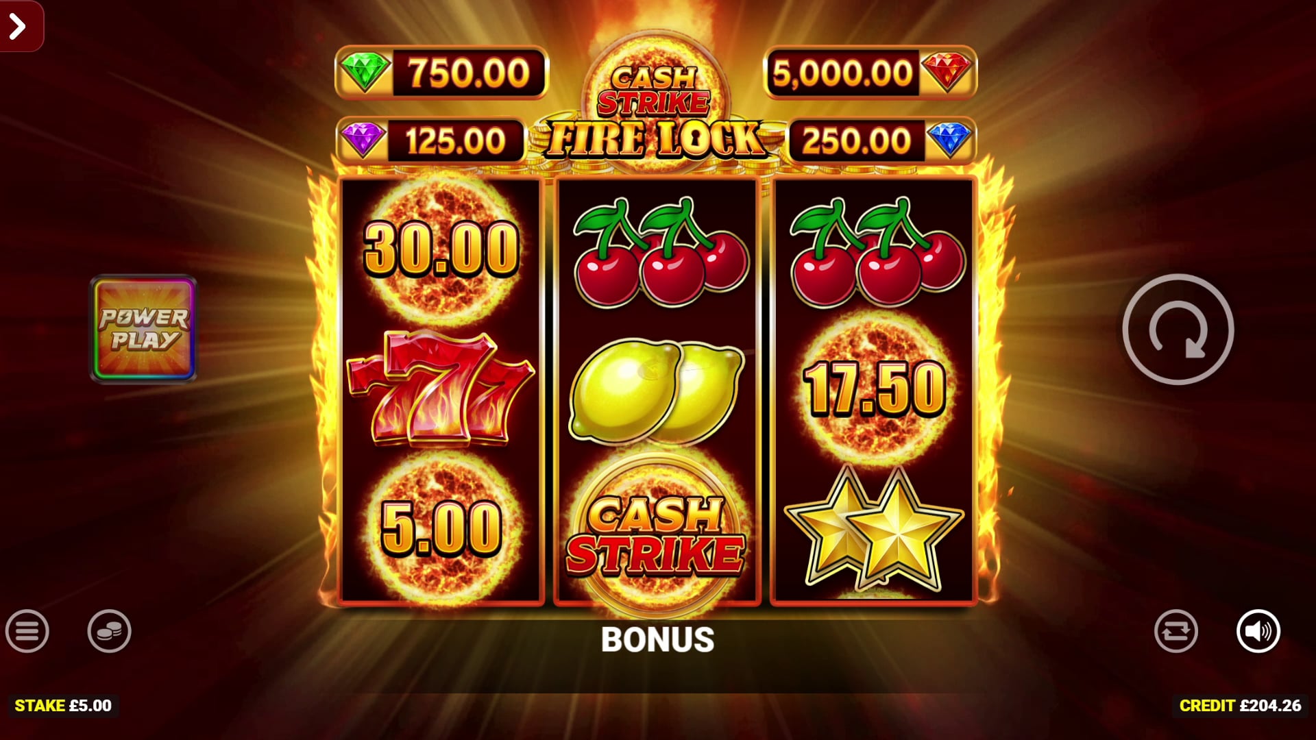 Cash Strike Fire Lock base game showing cash streak feature with prizes on reels