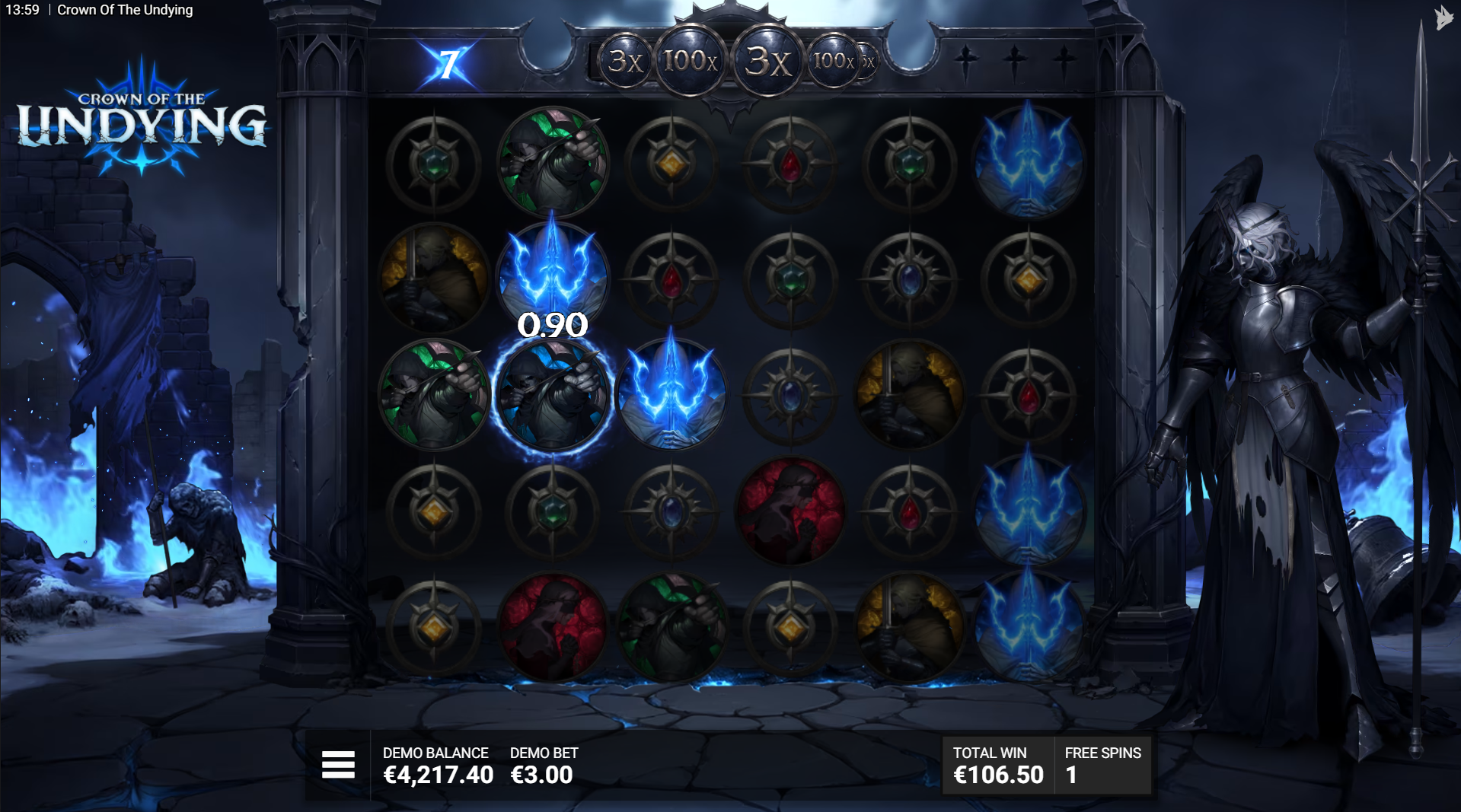 Crown of the Undying wild symbols on the reels