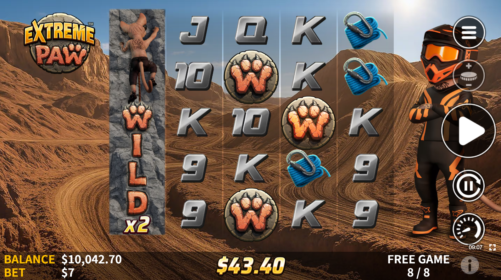 Extreme Paw Wild symbols on the reels