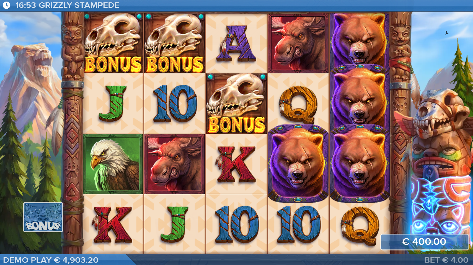 Grizzly Stampede Bonus and Super Bonus scatter symbols
