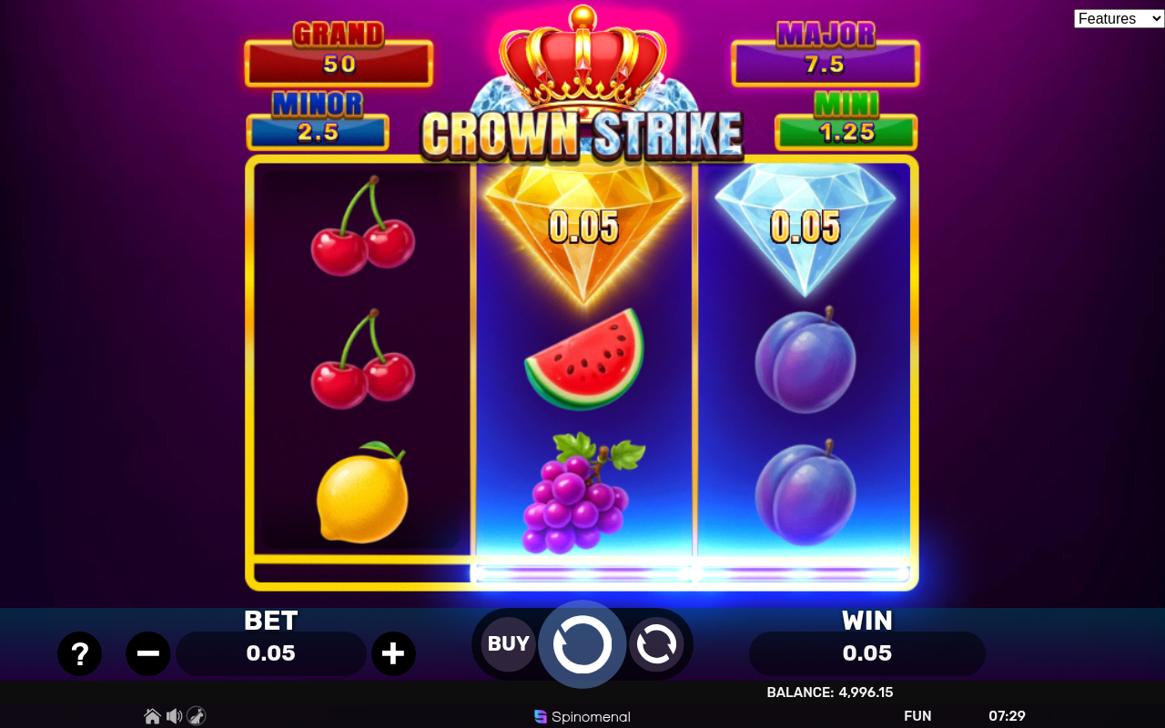 Crown Strike - Hold & Hit 3x3 bonus round